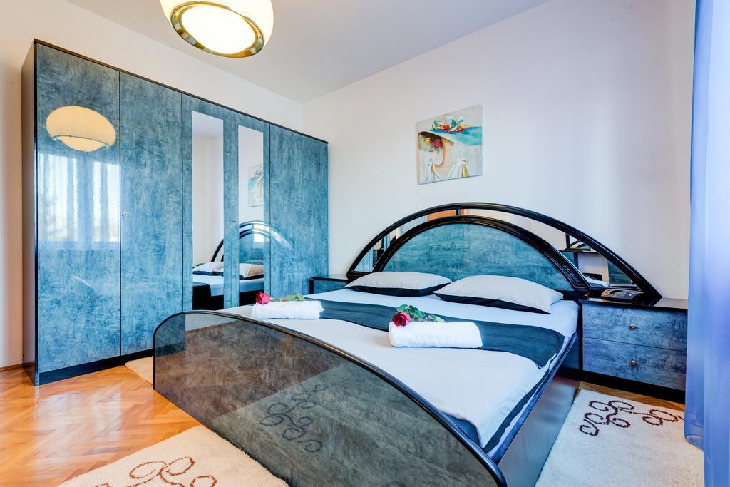 Apartment Marinely Каштела Екстер'єр фото